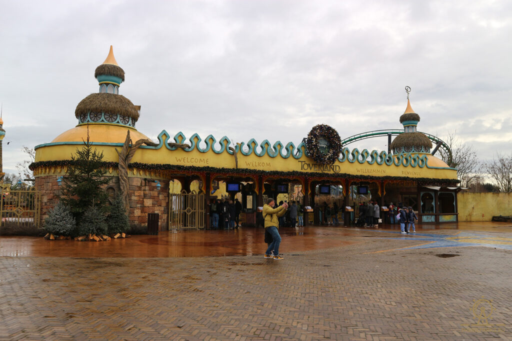 Toverland Themeparkz