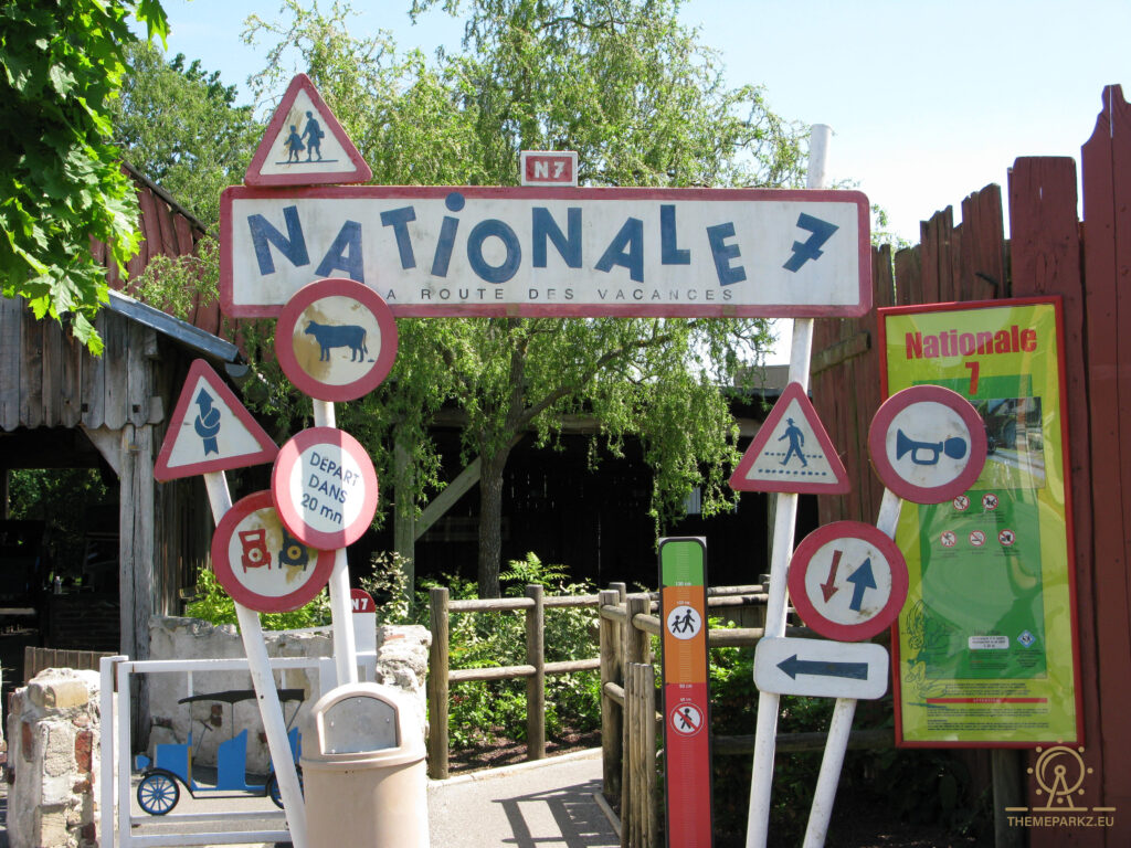 Nationale 7 Parc Asterix Themeparkz